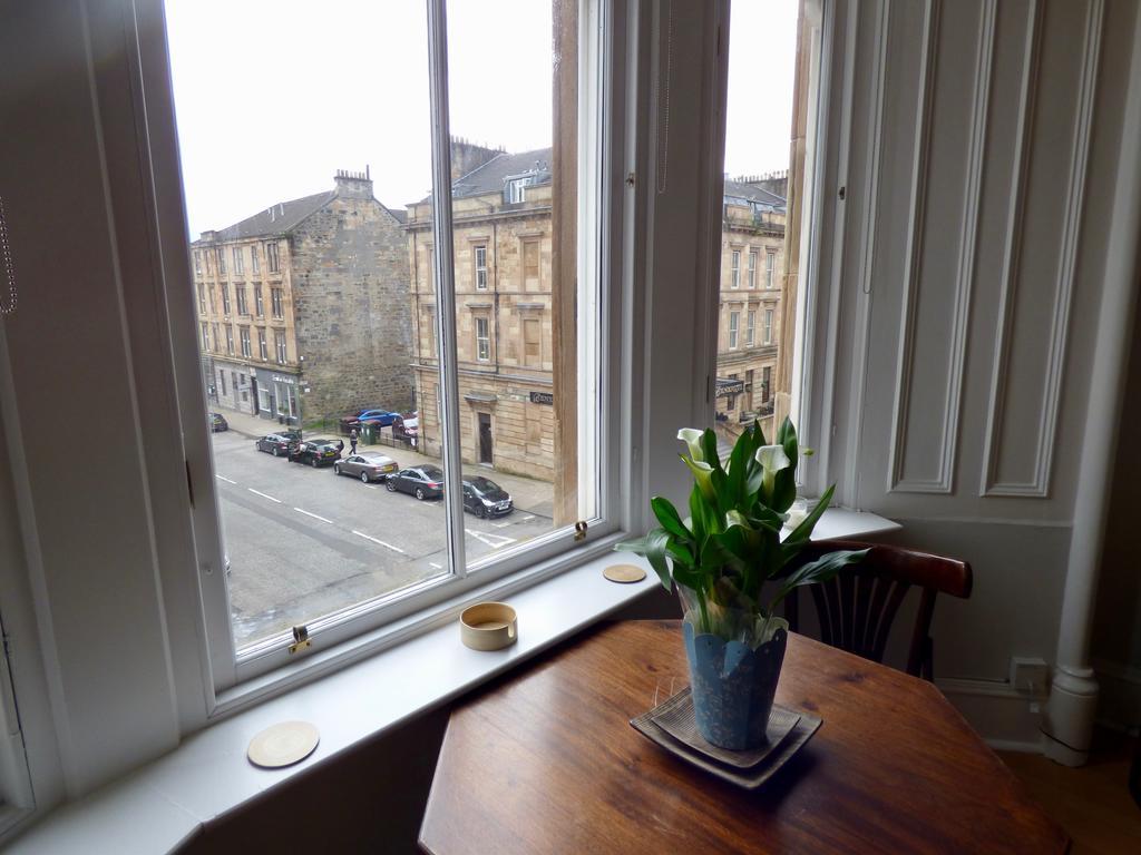 The Derby Suite Glasgow Exteriör bild